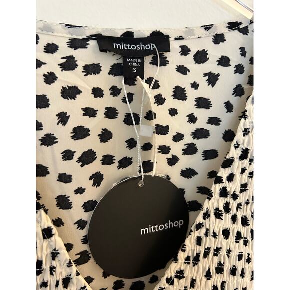 New Smocked Bib Animal Print Dot Blouse Size Small - Picture 4 of 8